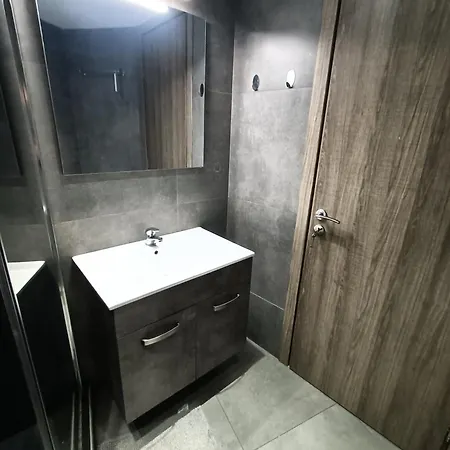 Highlighted Hosting Apartment *