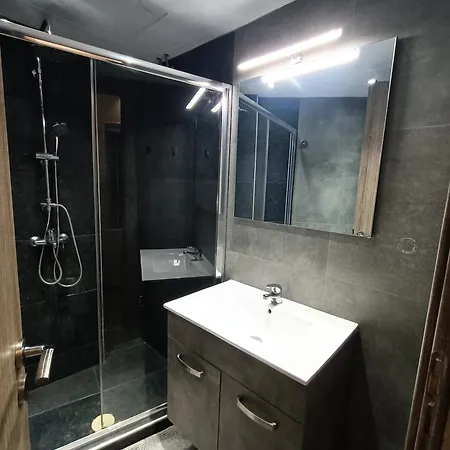 Apartment Highlighted Hosting