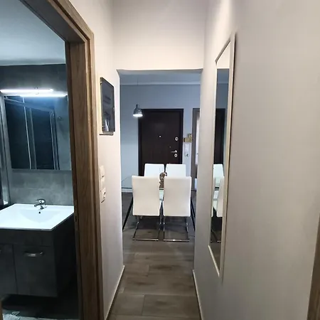Highlighted Hosting Apartment *