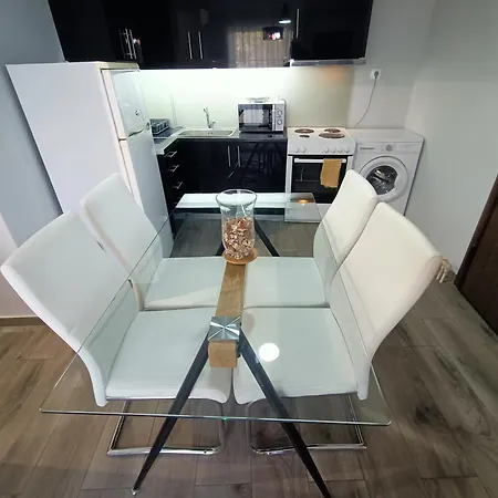 Highlighted Hosting Apartment